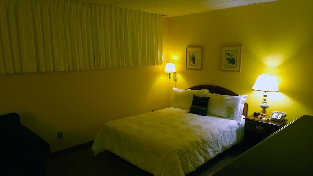 Higher Ground Hotel Independence Εξωτερικό φωτογραφία