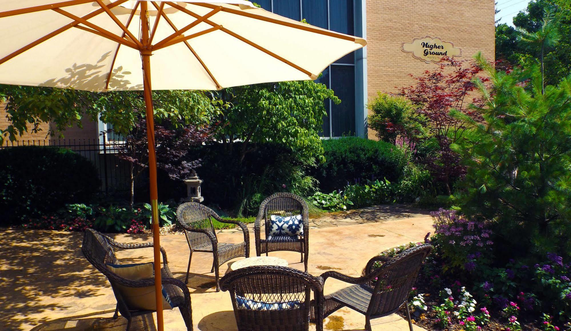 Higher Ground Hotel Independence Εξωτερικό φωτογραφία